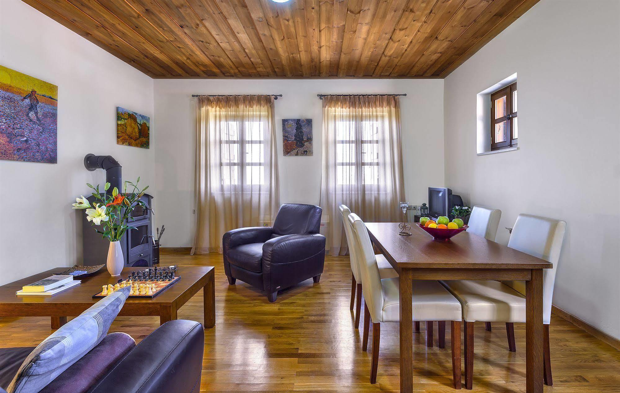 Apirathes Residence Zoúrva المظهر الخارجي الصورة