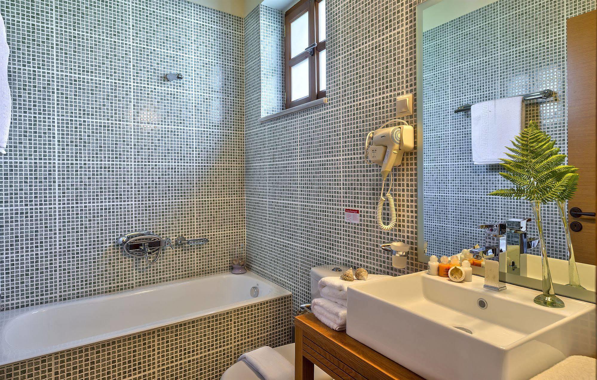 Apirathes Residence Zoúrva المظهر الخارجي الصورة